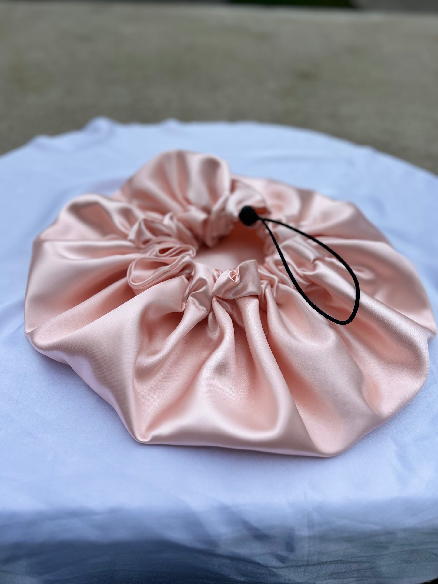 Osamu Satin Bonnet – Handgemachte Schlafhaube für Lockenschutz