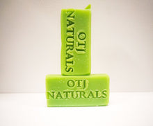 Lade das Bild in den Galerie-Viewer, Grace Bar Body Soap with lemon shea - OTJ Naturals