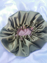 Load the picture into the gallery viewer,OSAMU Satin Hair Bonnet

