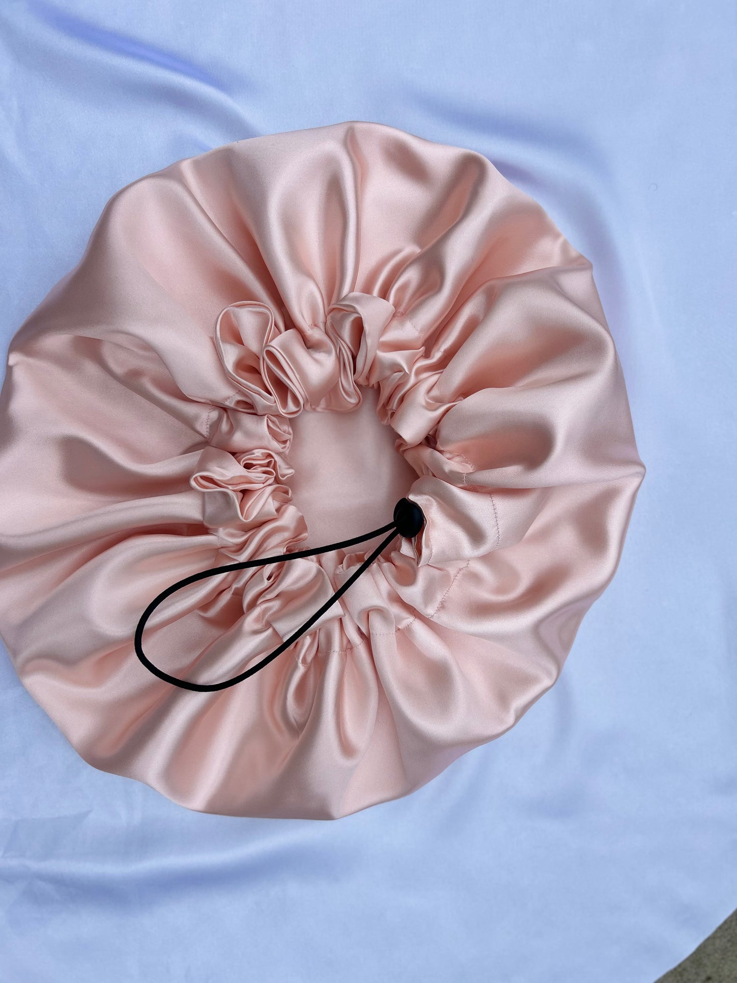 Osamu Satin Bonnet – Handgemachte Schlafhaube für Lockenschutz